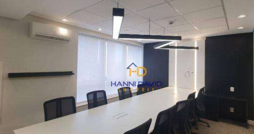 Excelente localização 350m² do Metro Faria Lima e 750 do Metro Pinheiros, facil acesso as principais vias.