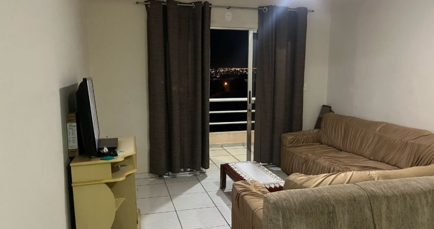 Apartamento espaçoso em av. Mirassolandia