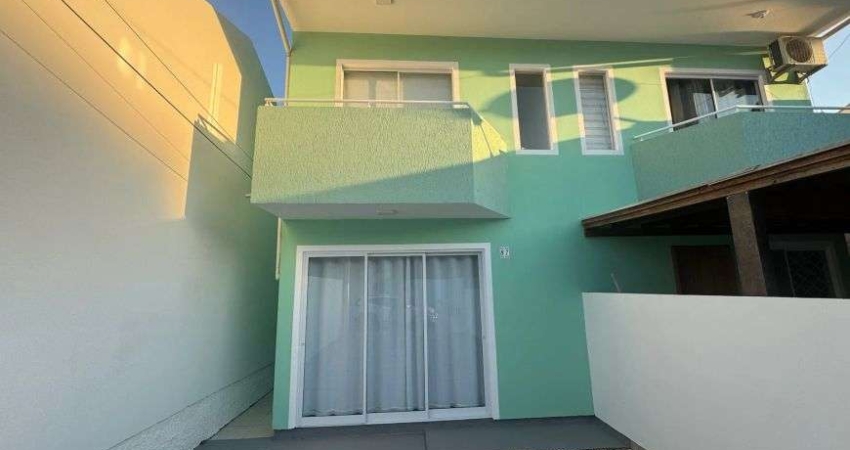 Sobrado 2 dormitórios direto com proprietário, proximo ao Madri Palhoça