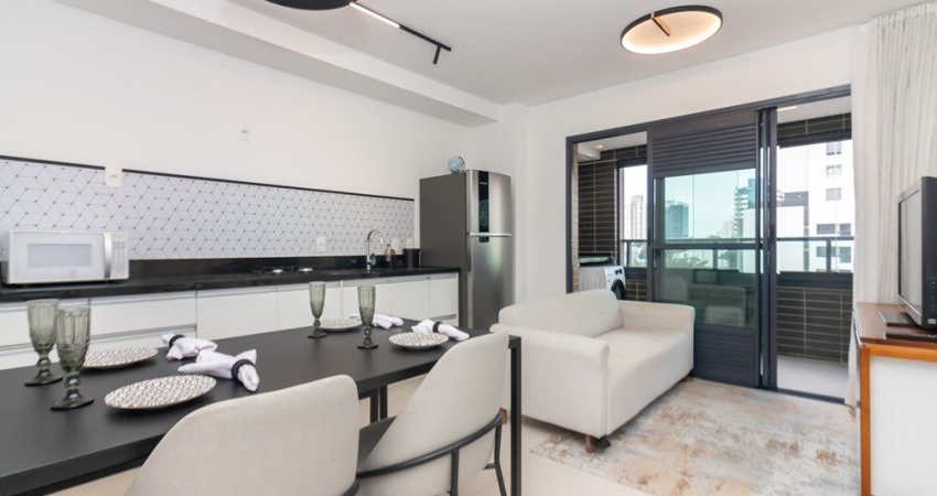 Apartamento mobiliado, decorado, com 37 m² e 1 quarto pronto para morar ou locar. Bairro Saúde - São Paulo. Excelente oportunidade!