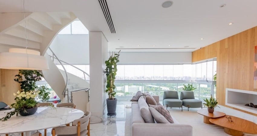 Cobertura Duplex  à Venda, com Jacuzzi, Sauna, Churrasqueira e Elevador Privativo. Linda Vista  na Vila Mariana.