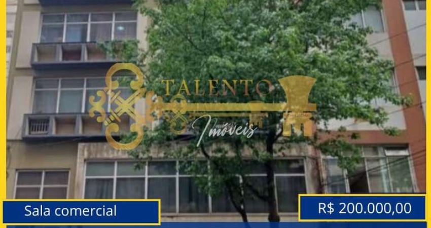 Casa comercial à venda no Centro, Caxias do Sul 