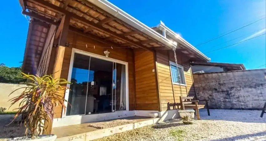 Casa com 2 quartos à venda na Rua Geraldo José Borba, 1419, Meia Praia, Navegantes