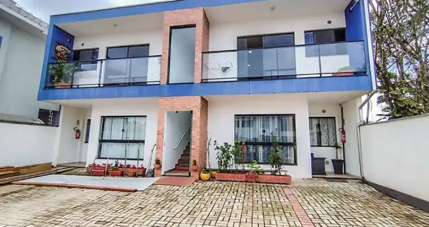 Excelente oportunidade apartamento averbado em itajuba, a 600 metros da praia - mobiliado