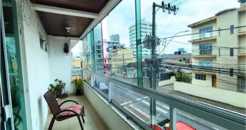 Excelente apartamento mobiliado a 300 metros da praia central em navegantes!!