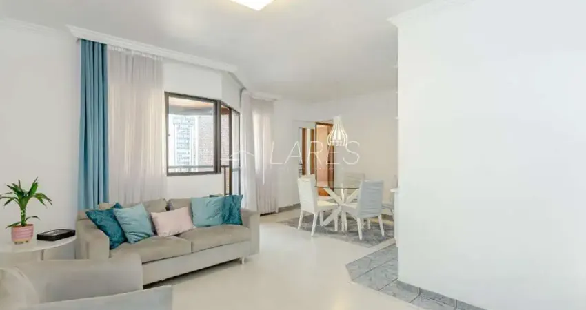 Apartamento com 70.42 m², 2 quartos sendo 1 suíte à venda no bairro Batel.