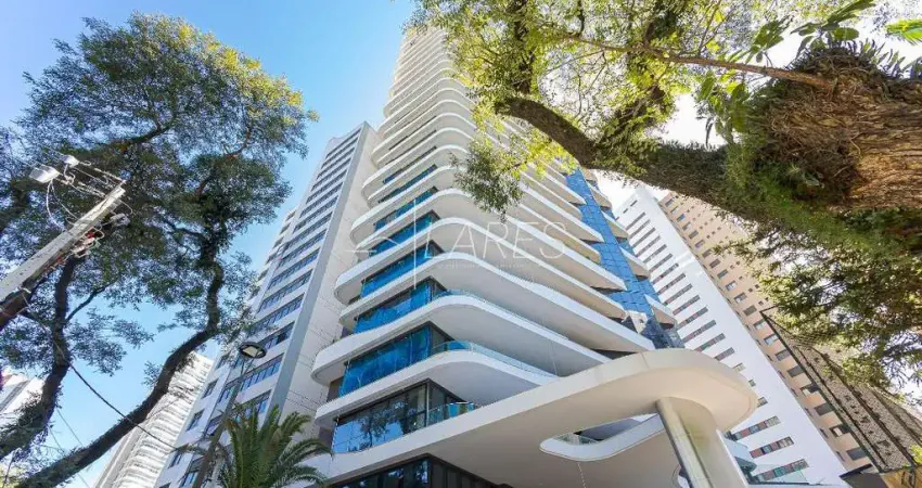 Apartamento com 323 m², 3 quartos sendo 3 suítes à venda no bairro Água Verde.