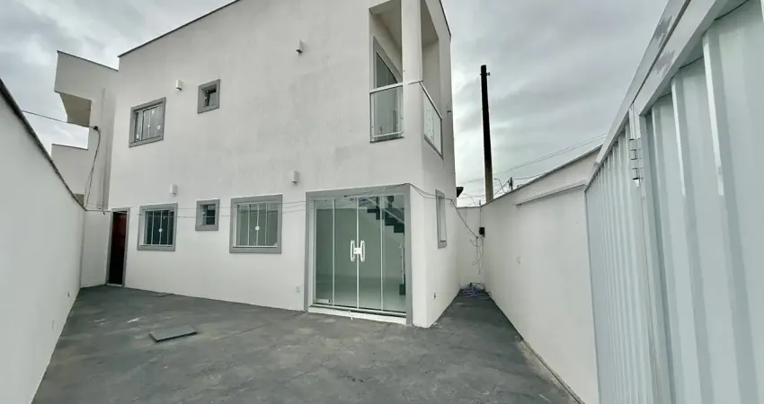 Casa duplex independente à venda na rasa – armação dos búzios