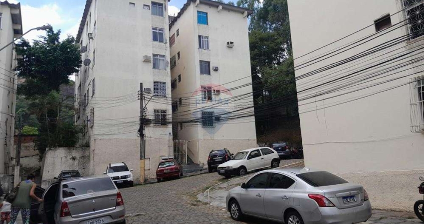 Apartamento á venda com 2 quartos ,  50m² em  Praça seca -Rio de janeiro