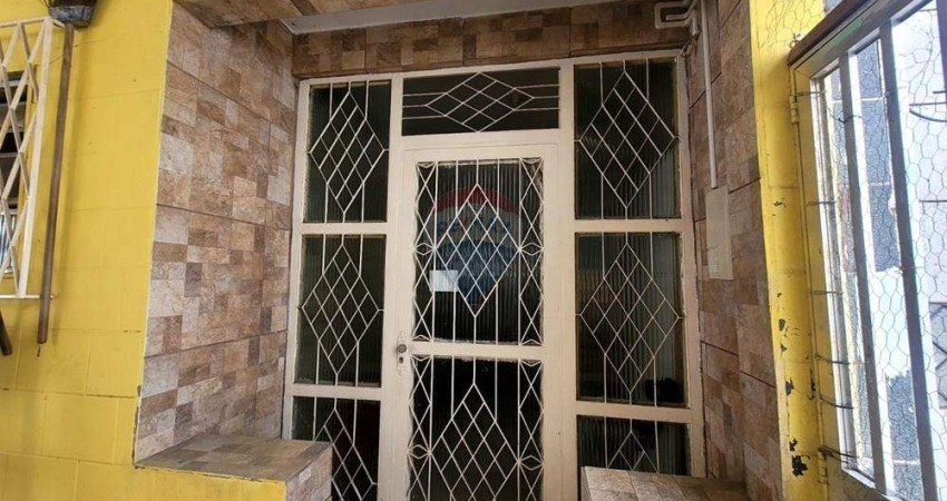 Casa com 3 Quartos  à venda com  120 m²  em Bento Ribeiro . Rio de Janeiro