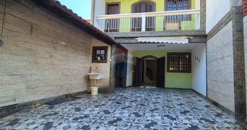 Casa duplex com 2 Quartos à venda, 100m² - Taquara, Rio de Janeiro.