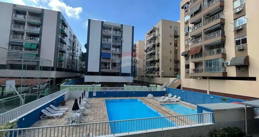 Apartamento  á  venda com  2 quartos  64 m² em praça seca - rio de janeiro