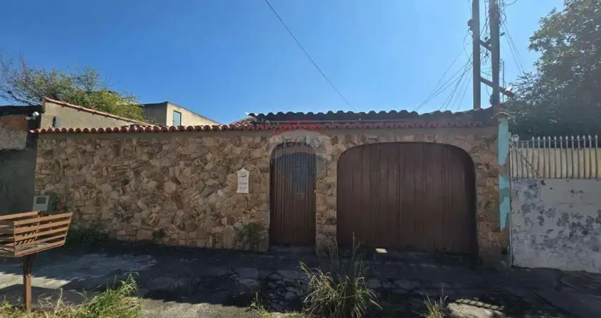 Casa com 2 quartos à venda no Realengo, Rio de Janeiro 
