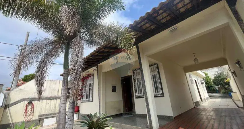 Casa á venda com 3 quartos e com 126m² em praça seca - rio de janeiro