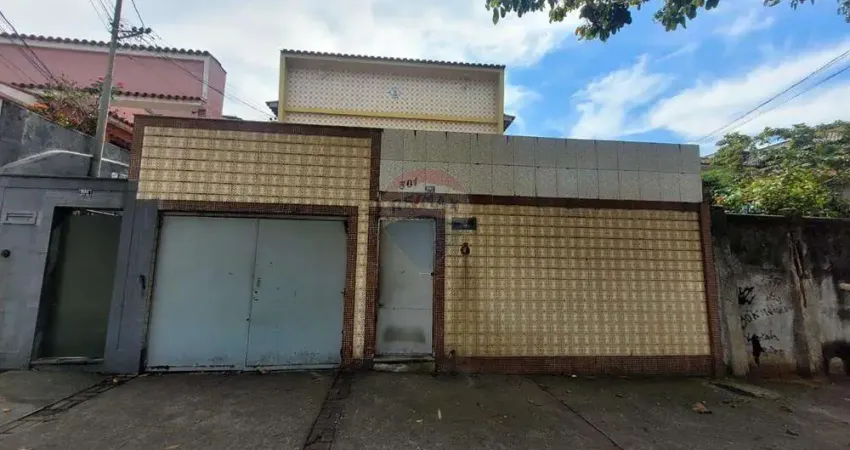 Casa com 3 quartos à venda na Rua Nuaçu, 501, Honório Gurgel, Rio de Janeiro