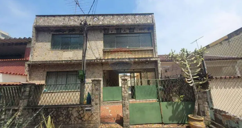 Casa com 5 quartos, 251m², à venda em campinho, rio de janeiro .
