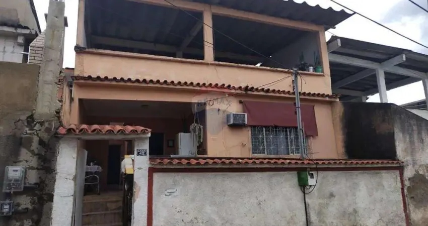 Casa a venda , com 02 quartos e  180m² em cascadura - rio de janeiro