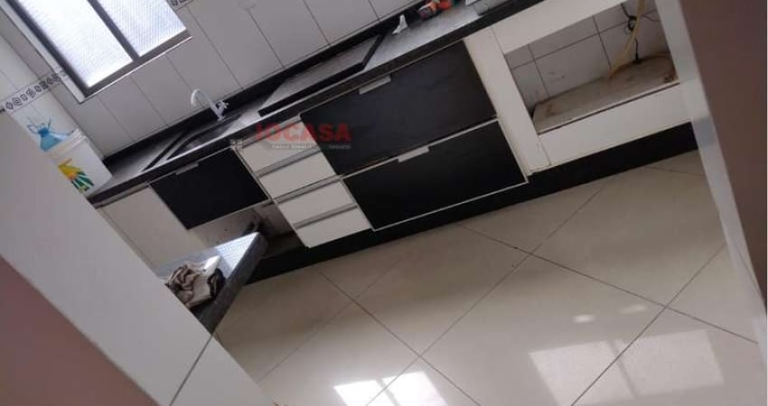 Apartamento Reformado com 2 Quartos - Fazenda do Carmo (Zona Leste