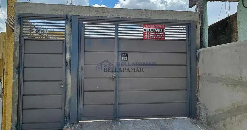 Casa com 2 quartos para alugar na Rua Santa Lídia, Vila Silviânia, Carapicuíba