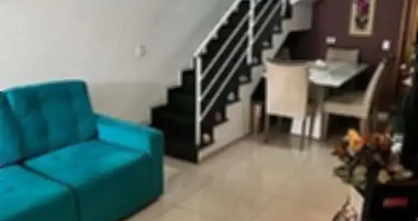 SOBRADO C/3 DORMITÓRIOS 1 SUÍTE  C/2 VAGAS SANTO ANDRÉ