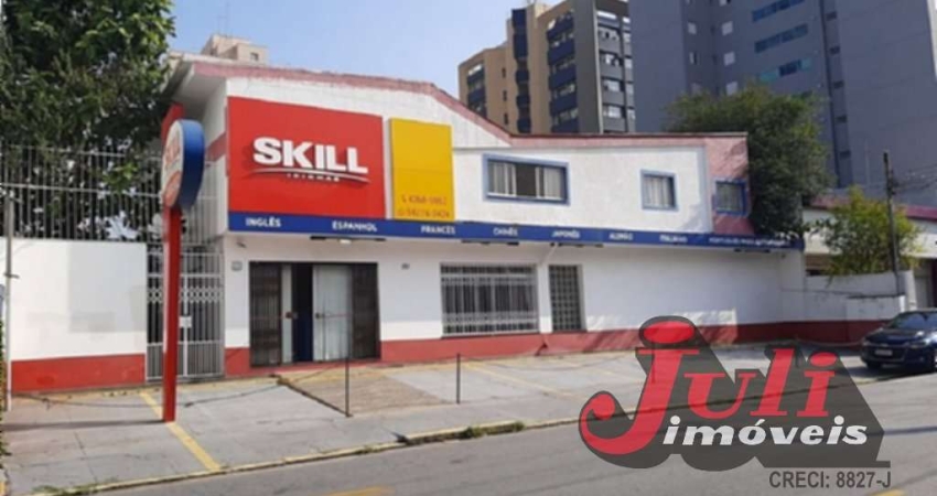 SOBRADO COMERCIAL 18 DORM 4 WCS 9 VAGAS