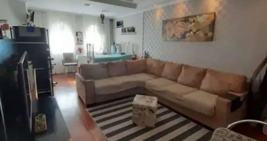 LINDO SOBRADO VILA PIRES PRÓXIMO AO ARAMAÇAN SANTO ANDRÉ