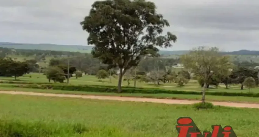 Terreno à venda no Centro, Paranapanema 