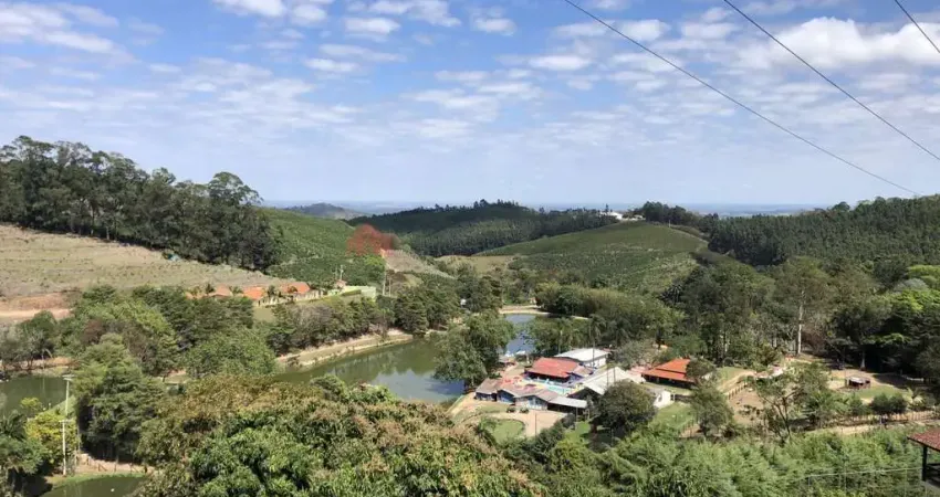 Chácara para Venda em Serra Negra, Estrada dos Macaquinhos, 4 dormitórios, 1 suíte, 2 banheiros