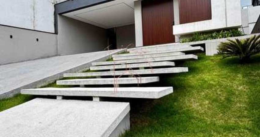Casa em condomínio fechado com 5 quartos à venda na Rua Tomi Saburo Yamamoto, Residencial Real Park, Arujá