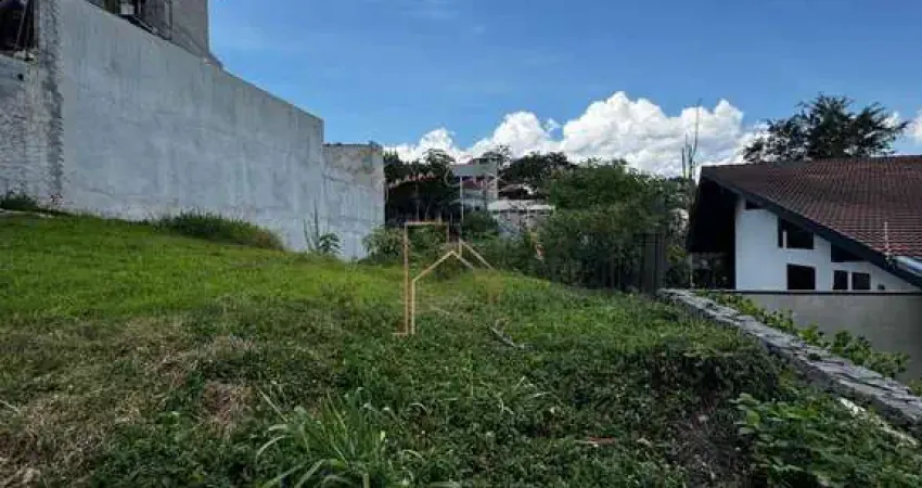Terreno à venda no Arujázinho IV, Arujá 