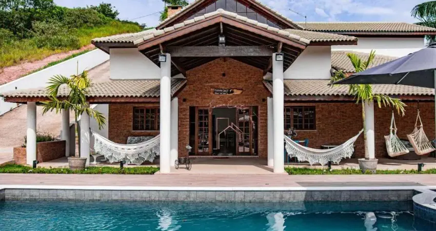 Casa com 6 dormitórios à venda, 1000 m² por R$ 6.300.000,00 - Àguas de Igaratá - Igaratá/SP