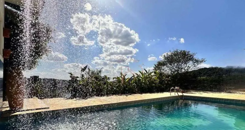 Casa com 4 dormitórios à venda, 279 m² por R$ 1.900.000,00 - Boa Vista - Piracaia/SP