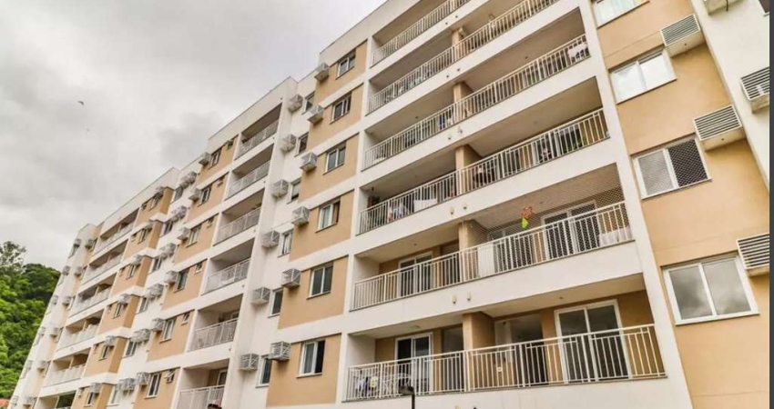 Apartamento com 2 dormitórios à venda, 64 m² por R$ 375.000,00 - Camorim - Rio de Janeiro/RJ