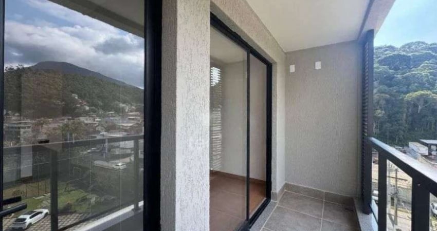 Apartamento com 2 quartos em Teresópolis