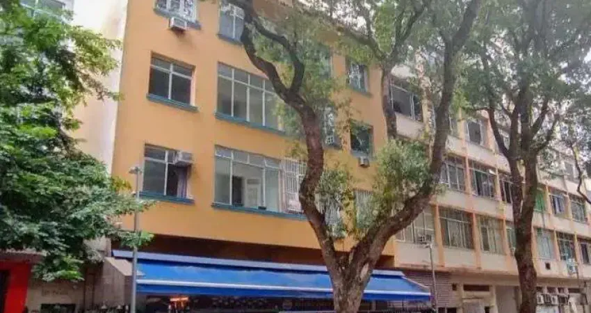 Apartamento Residencial à venda, Centro, Rio de Janeiro - AP8220.