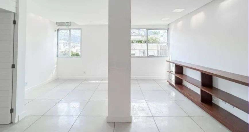 Apartamento com 2 dormitórios à venda, 71 m² por R$ 1.890.000,00 - Leblon - Rio de Janeiro/RJ