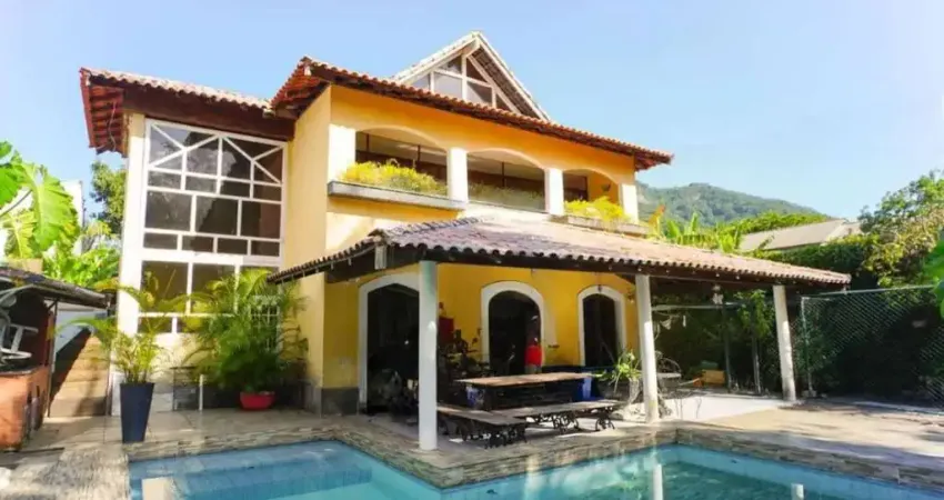 Casa espetacular no condomínio maramar – ampla, confortável e com preço reduzido!