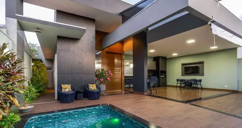 Casa Mobiliada à Venda no Condomínio Recanto das Palmeiras – 3 Suítes, Piscina Aquecida e Energia Fotovoltaica