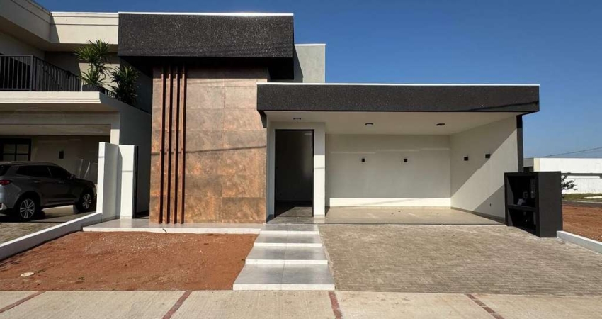 Casa em Condomínio Fechado com 3 suítes Condomínio Villa de Leon 390 m² Três Lagoas / Ms