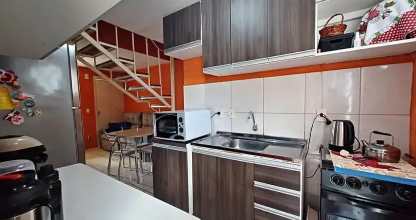 Sobrado no fragata com garagem fechada mais 2 vagas descobertas e  pátio grande