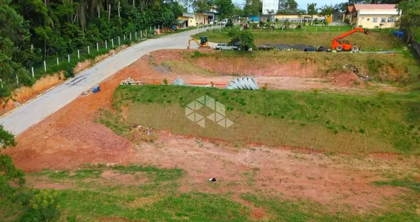 Terreno para Venda em Itapecerica da Serra / SP no bairro Royal Park