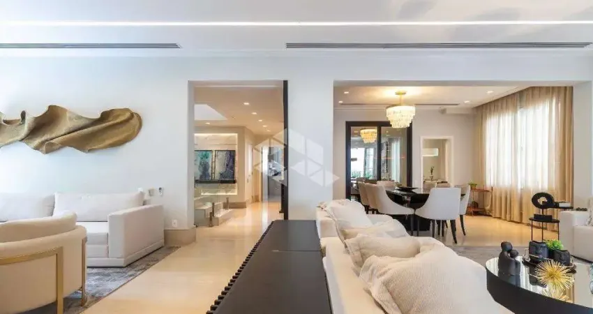 Casa em condominio 4 suites 6 vagas. projeto classico com acabamentos modernos