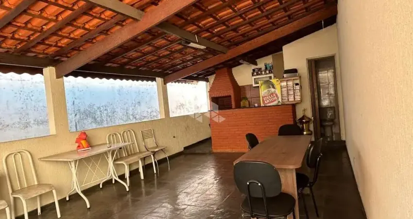 Casa com 3 quartos à venda na Fidenza, 38, Chácara Santa Maria, São Paulo