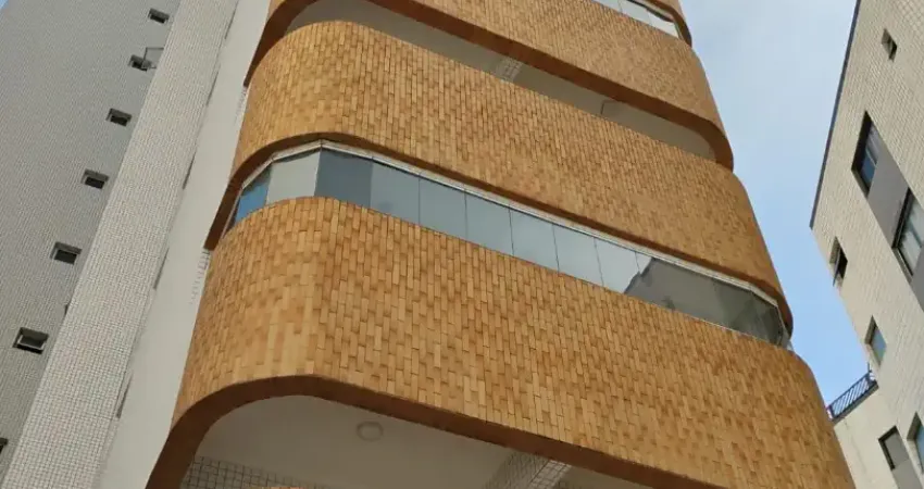 Apartamento 3 dormitorios 1 suite com piscina e sacada vista mar