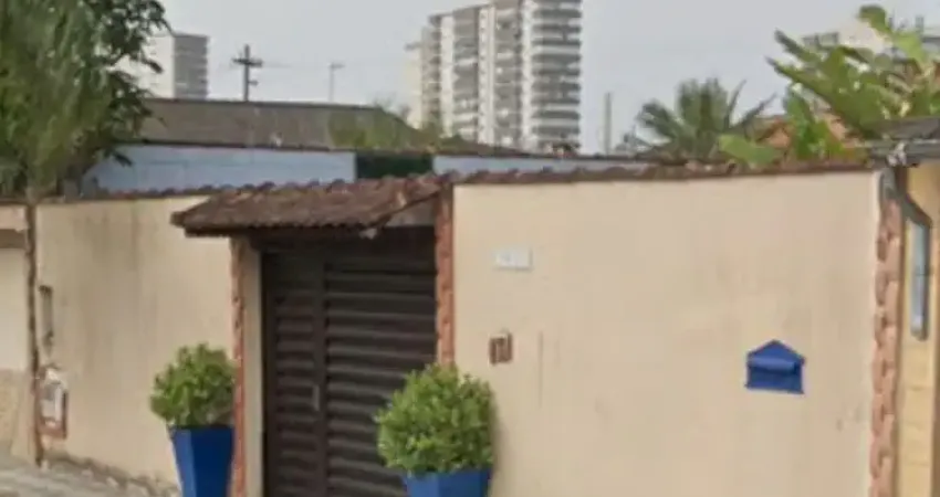 Casa com piscina vila caiçara 3 dormitorios 2 suites terreno amplo