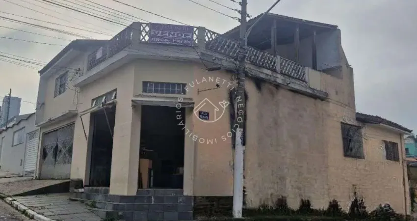 Esquina Estrategica e cheia de charme na Vila Re – 2 Casas + Salao Comercial a 2 minutos a pe da Estacao Patriarca do Metro - somente R$ 890.000,00