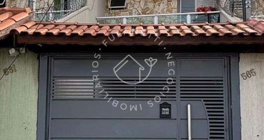 Lindo Sobrado na Av. Hermilo Alves – Suite com Closet e Churrasqueira! Terreno 4x20 - Venda R$ 700.000,00