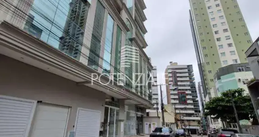 Apartamento à venda, ótima localização no Centro, ITAPEMA - SC