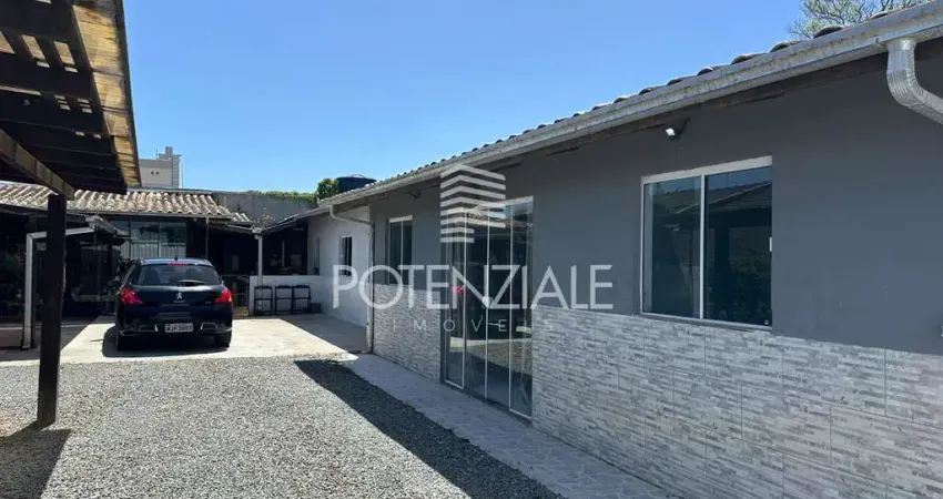 Casa para locação anual , otima localização perequê, porto belo - sc