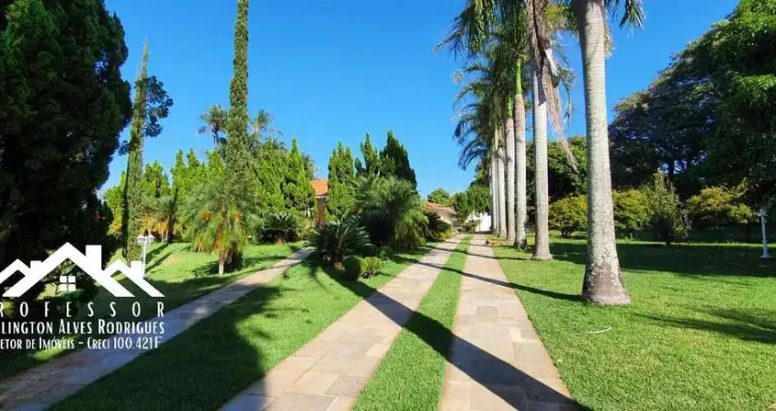 BELÍSSIMA MANSÃO NO COND. MONTE CARLO EM LIMEIRA - SP.